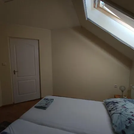 Casa vacanze Gyöngy-ház Balaton, önálló Szolosgyorok