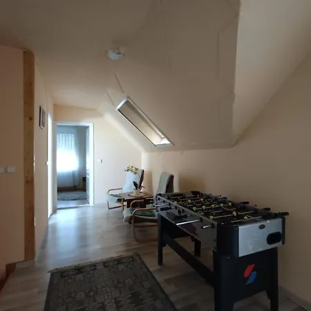 Gyoengy-haz Balaton, Oenallo Nyaralo Holiday home