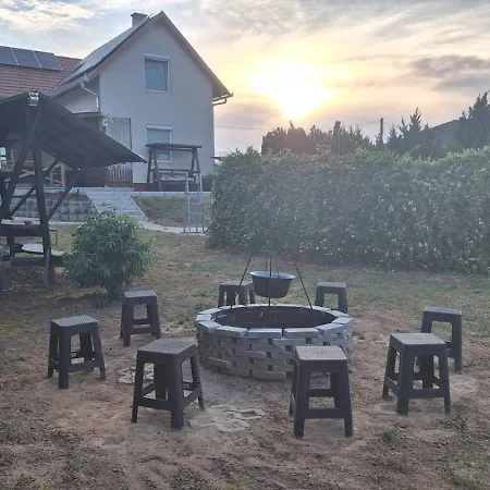 Casa vacanze Gyöngy-ház Balaton, önálló *