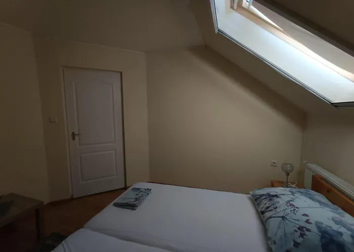 Casa de Férias Gyöngy-ház Balaton, önálló Szolosgyorok