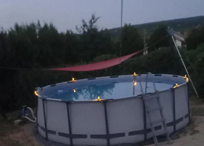 Casa de Férias Gyöngy-ház Balaton, önálló Szolosgyorok